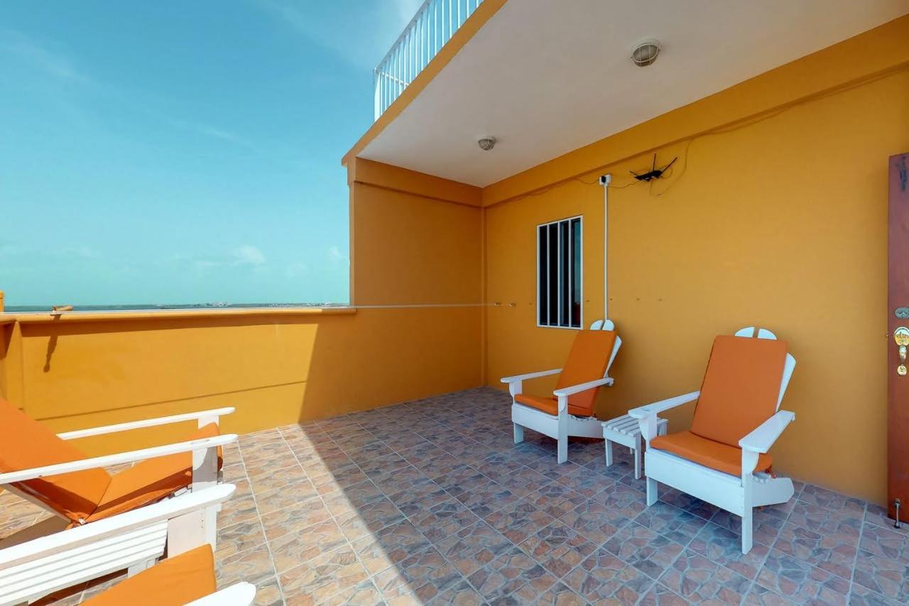 Laguna Hotel San Pedro  Buitenkant foto